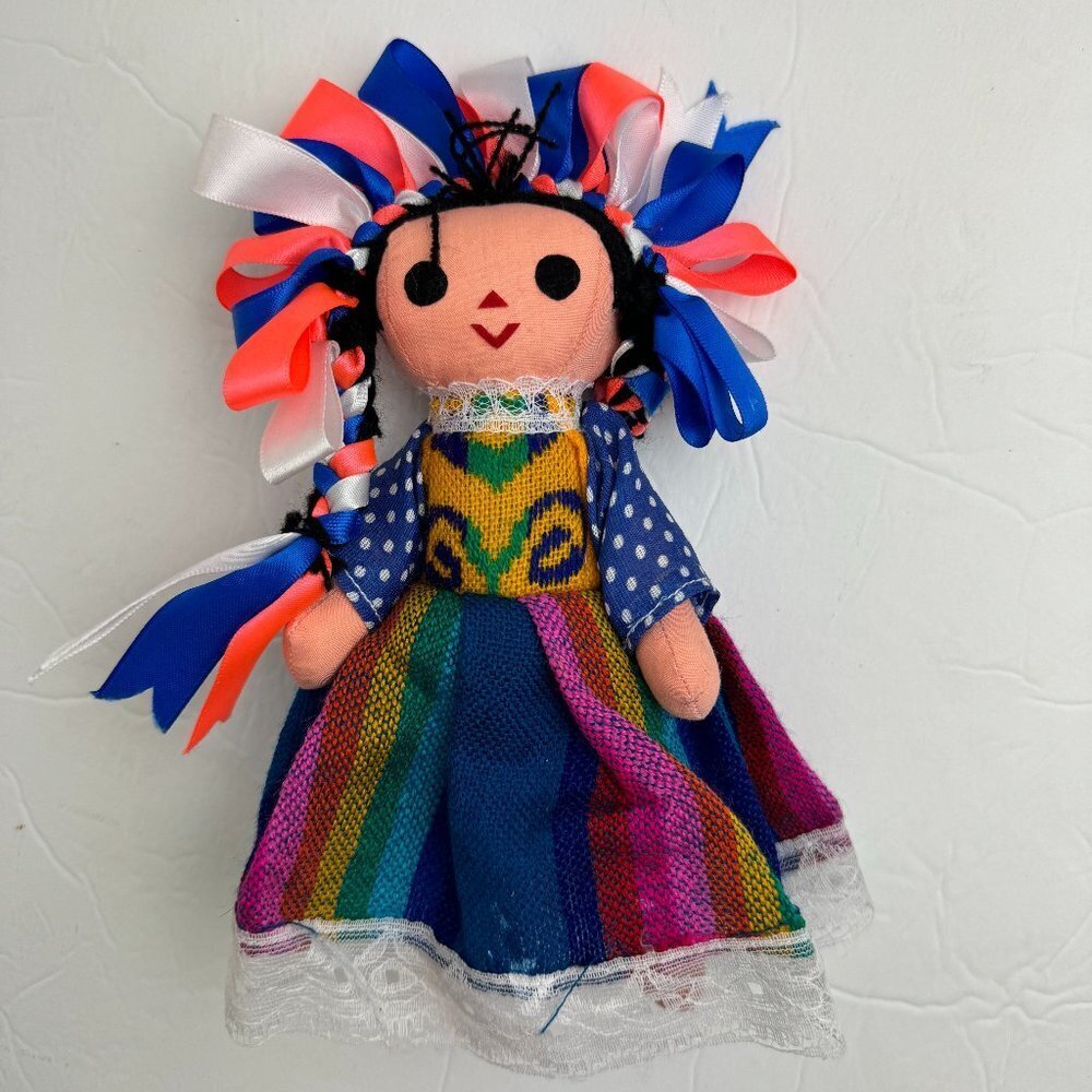 Mexican doll Maria Lele Folk Art  9" Tall